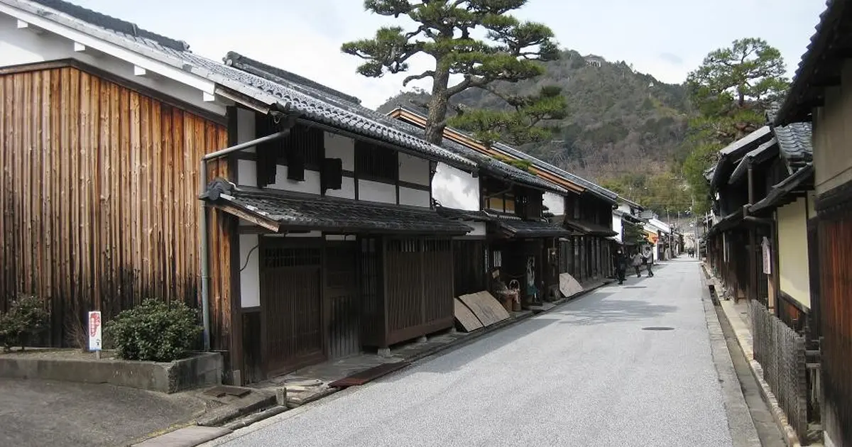 レトロとバームクーヘン 商人の町 近江八幡 Holiday ホリデー