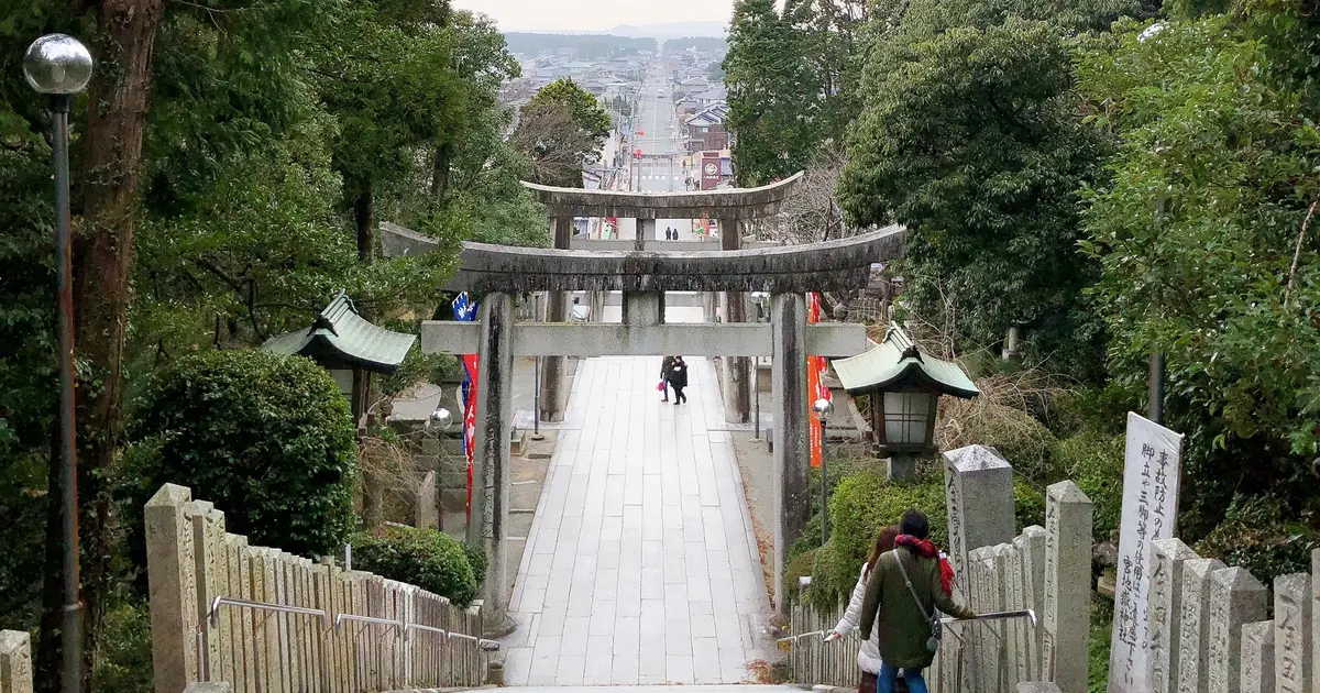 宮地嶽神社へ行くなら おすすめの過ごし方や周辺情報をチェック Holiday ホリデー