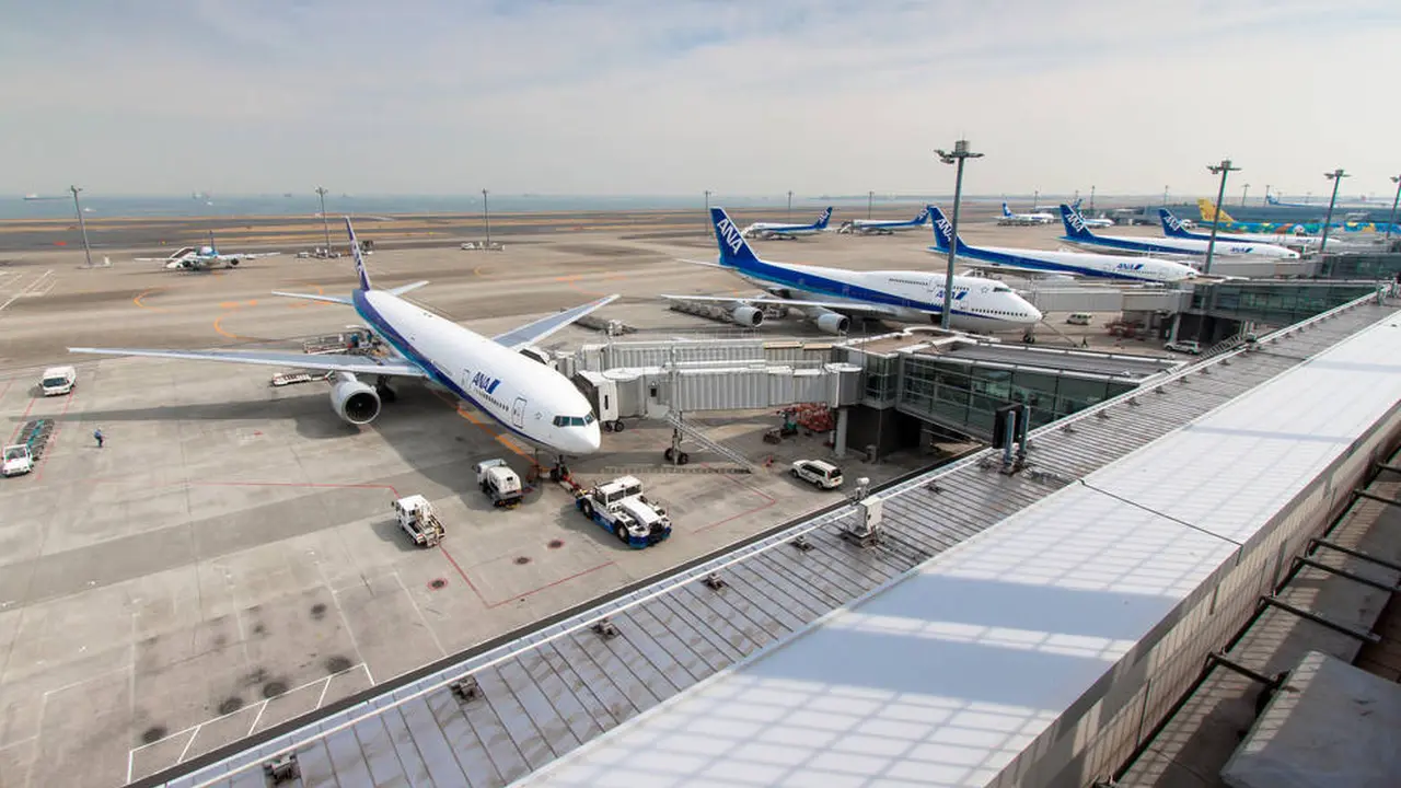 羽田空港の楽しみ方 飛行機に乗らなくても行く価値アリ 空港へ遊びに行こう Holiday ホリデー