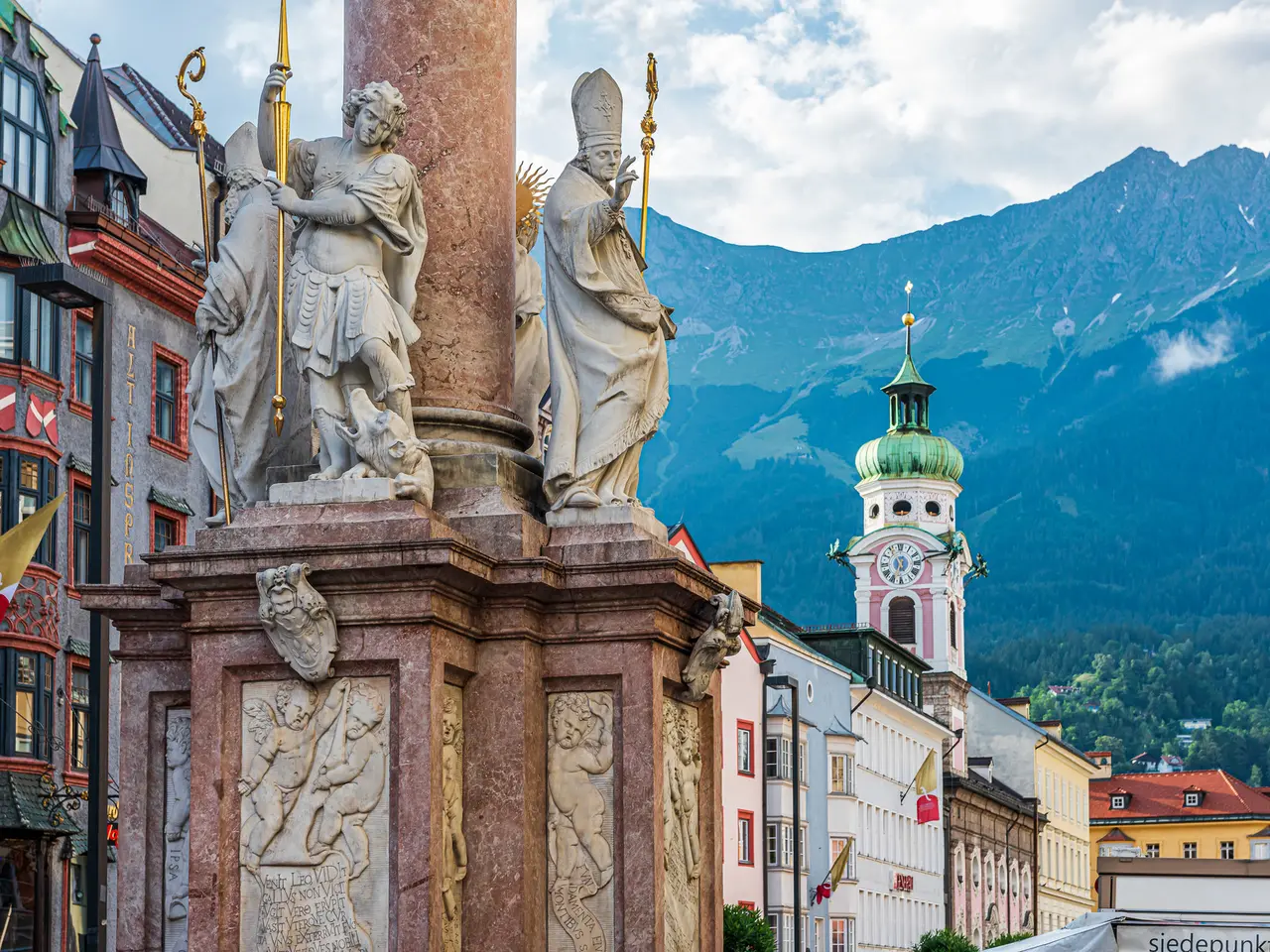 オーストリア旅行ガイド 人気エリアや見どころ アクセス情報が満載 Holiday ホリデー