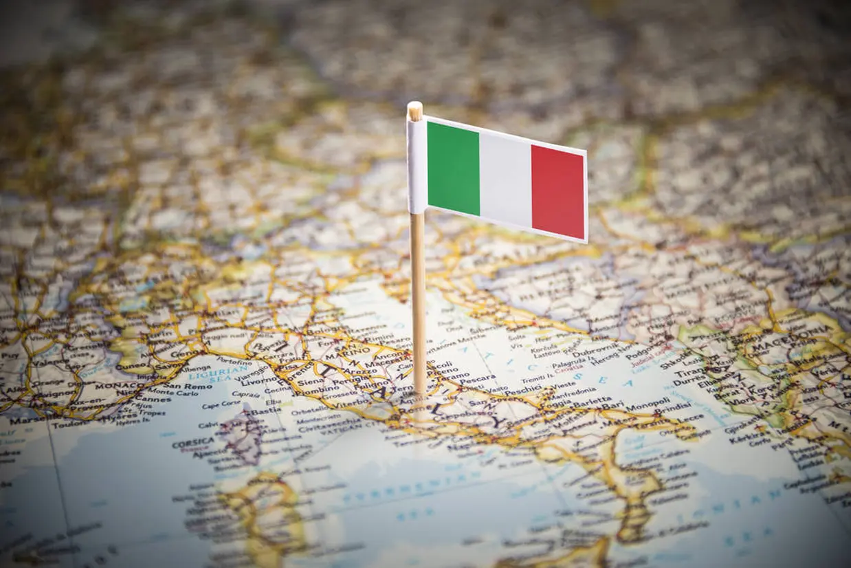 イタリア旅行ガイド 人気エリアや見どころ アクセス情報が満載 Holiday ホリデー