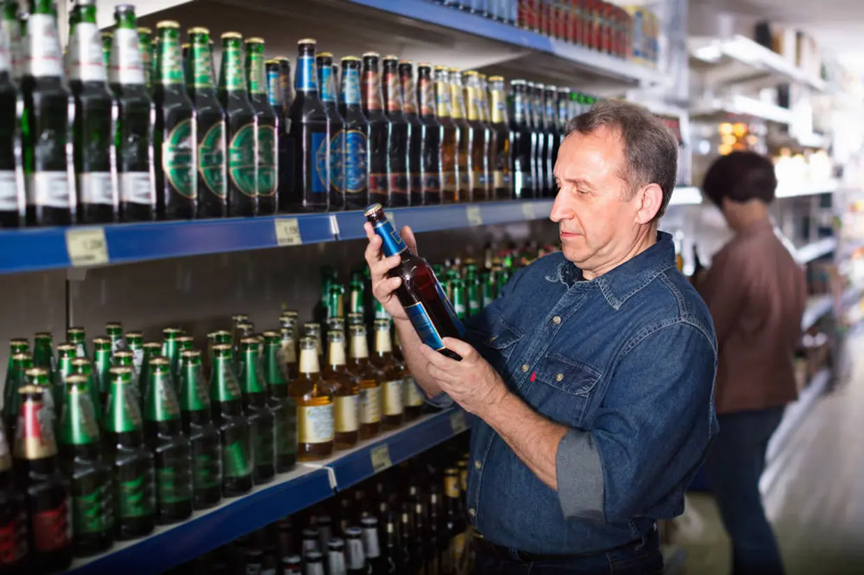 アルコール類の販売店
