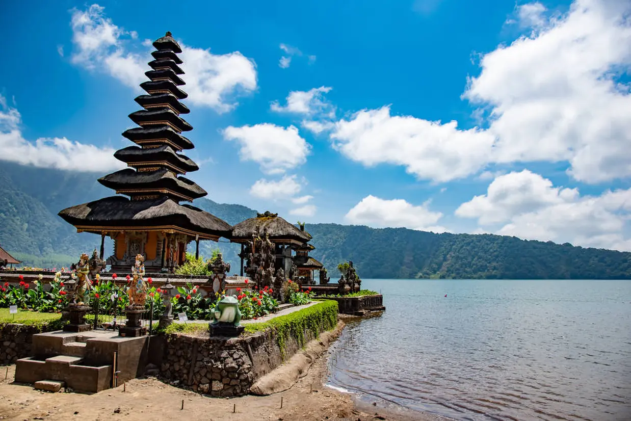 インドネシア観光スポット紹介 人気の定番スポットから人気のビーチ グルメスポット情報 Holiday ホリデー