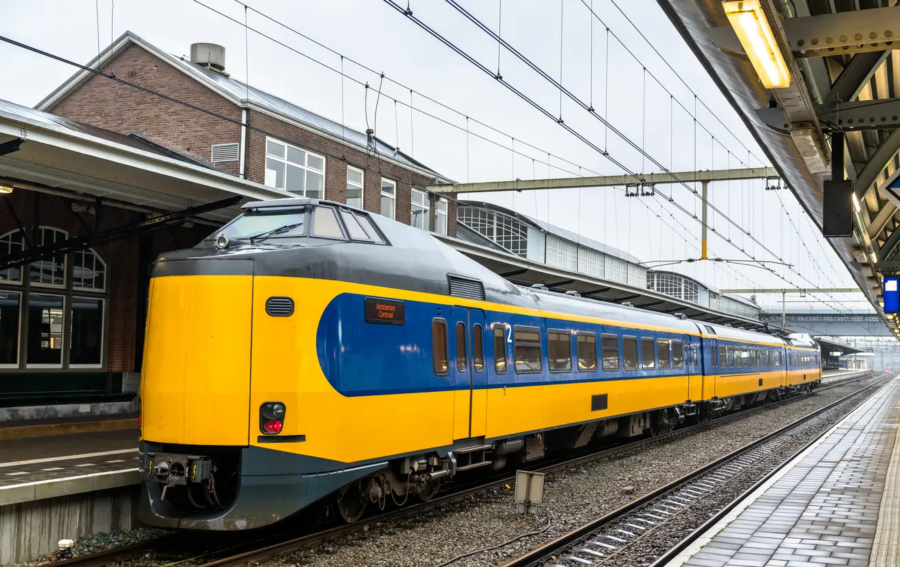 オランダ　駅