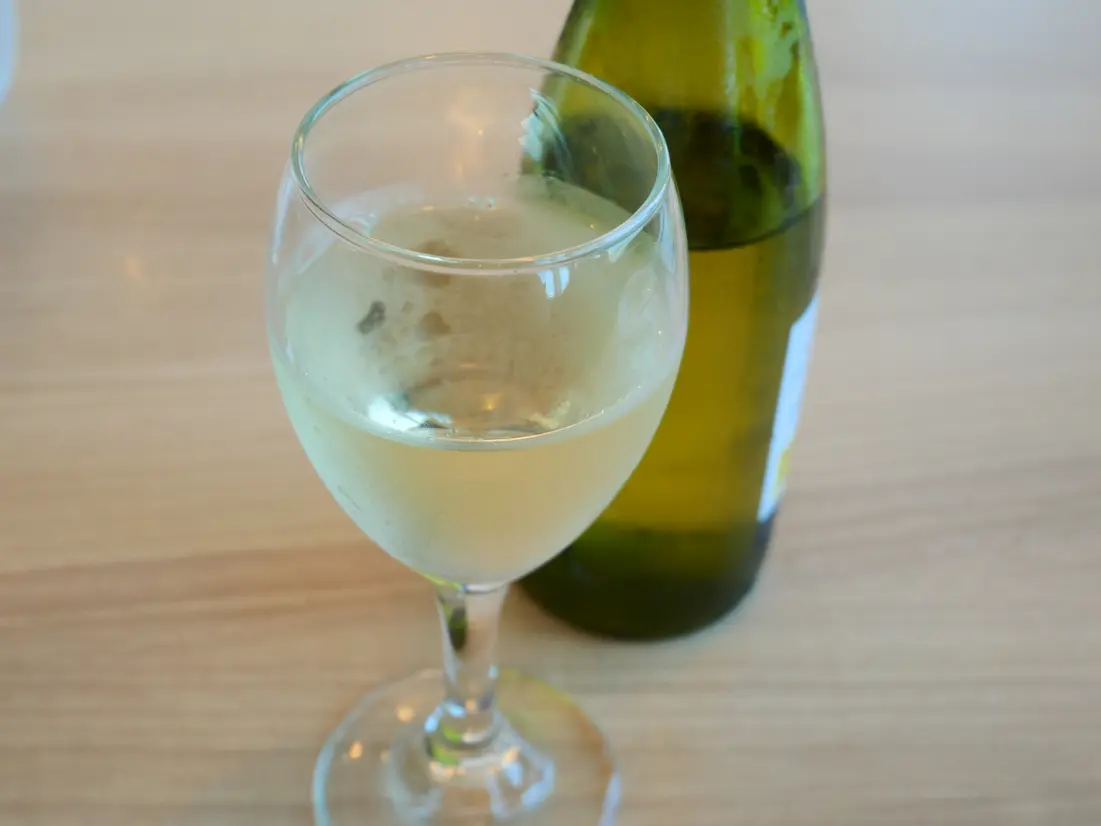  白ワイン イメージ