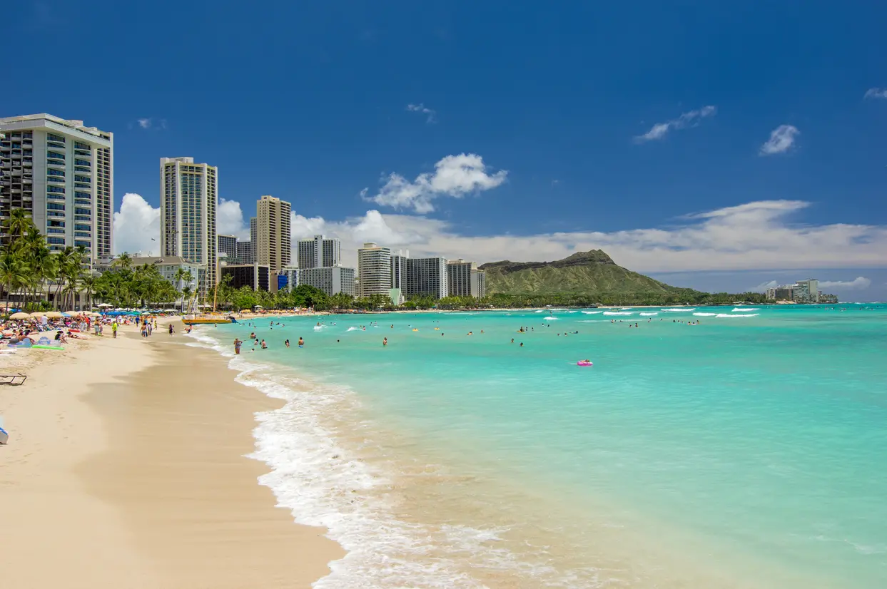 ハワイの有名観光地が一目でわかる ハワイ観光マップ Holiday ホリデー
