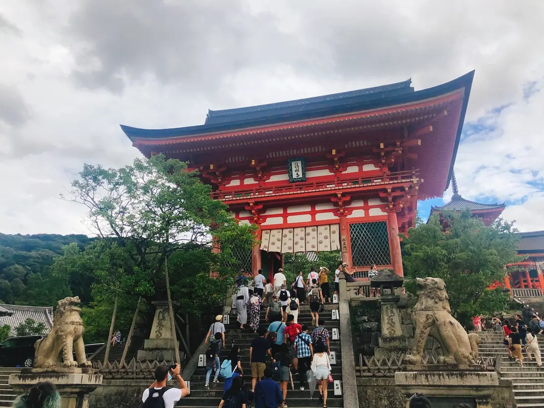 デート決定版 カップルで行きたい京都 祇園 東山おすすめスポット厳選選 Holiday ホリデー
