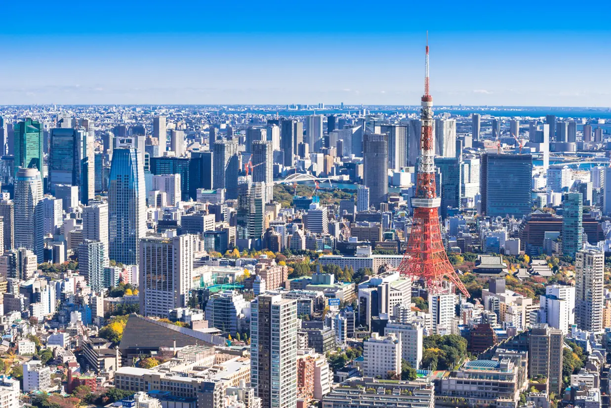 東京タワーと高層ビル