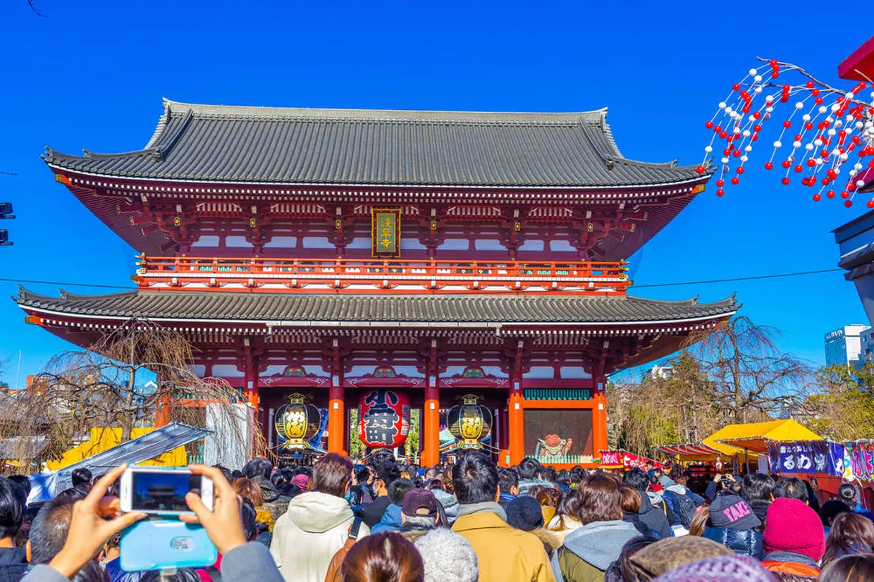 浅草寺　初詣の様子