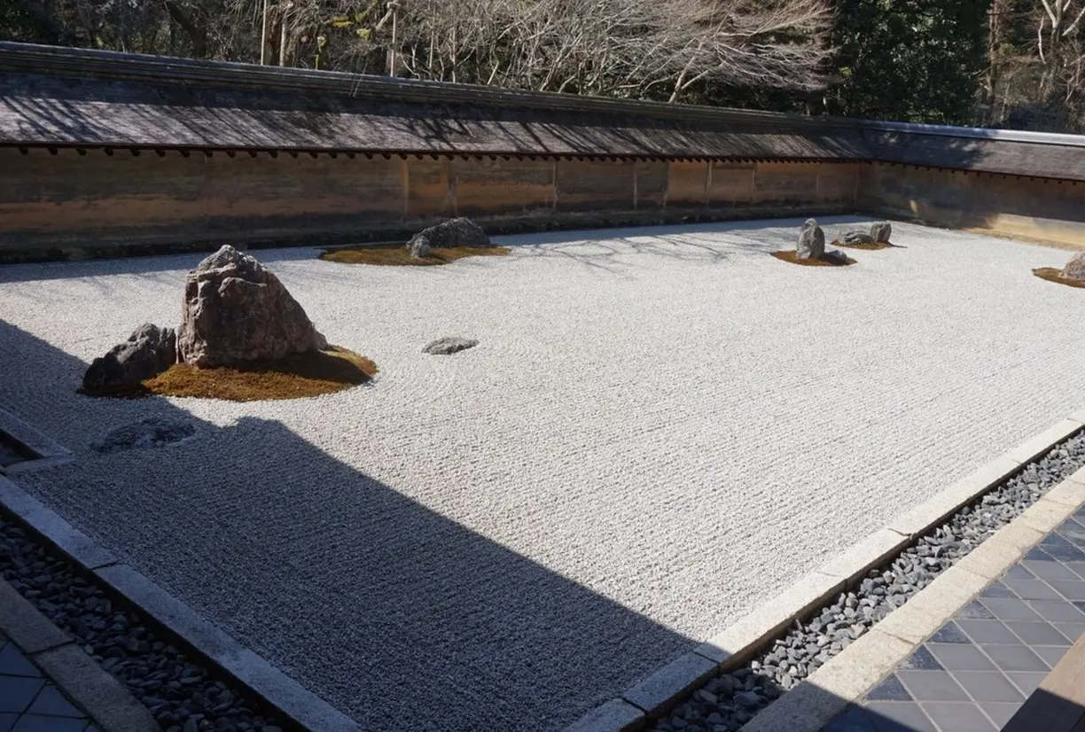雨の京都 濡れずに安心 金閣寺 上賀茂神社 龍安寺のおすすめスポットをご紹介 Holiday ホリデー