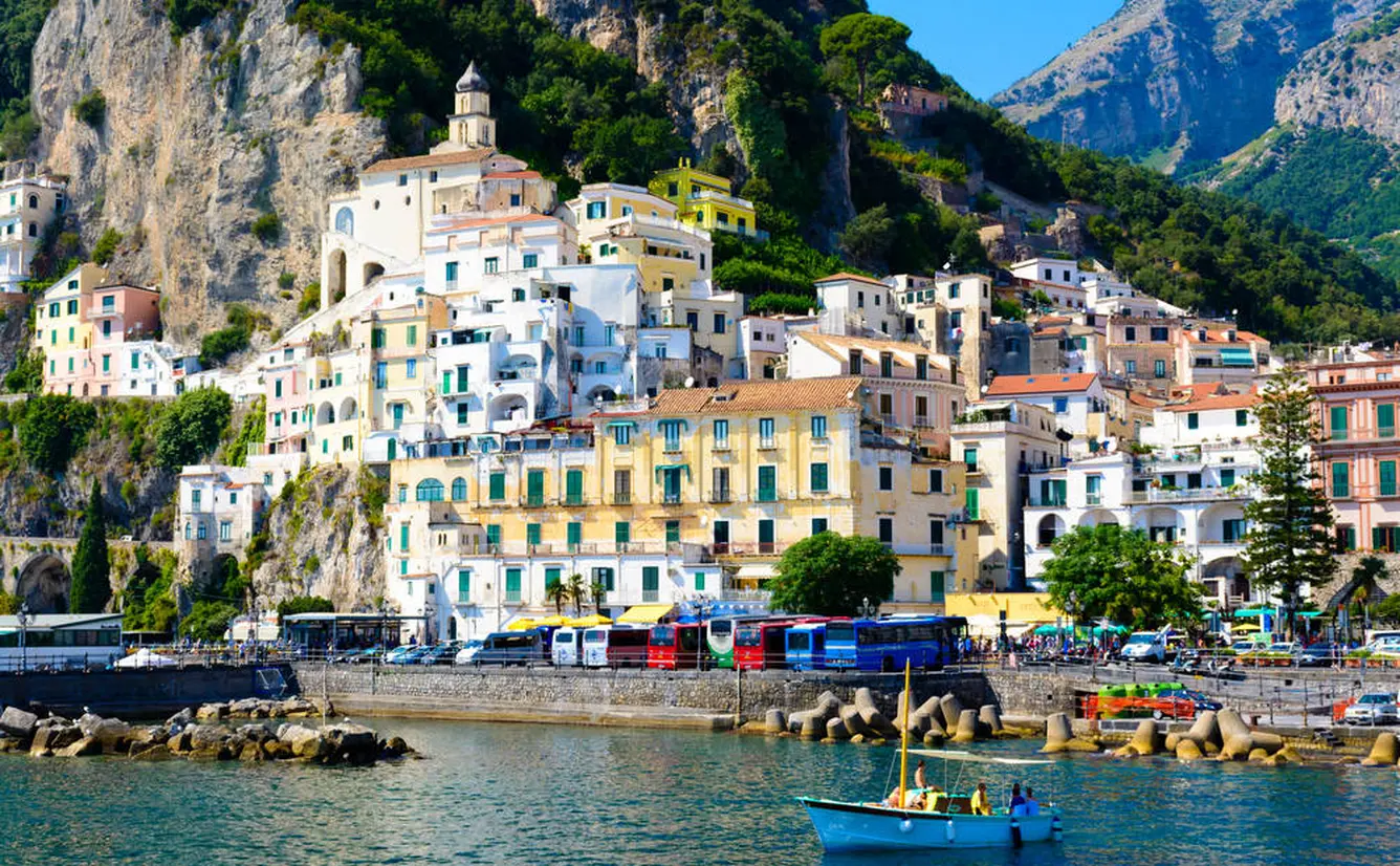 【イタリア 観光スポット紹介】芸術や自然を満喫！イタリアのおすすめスポット32選のカバー画像