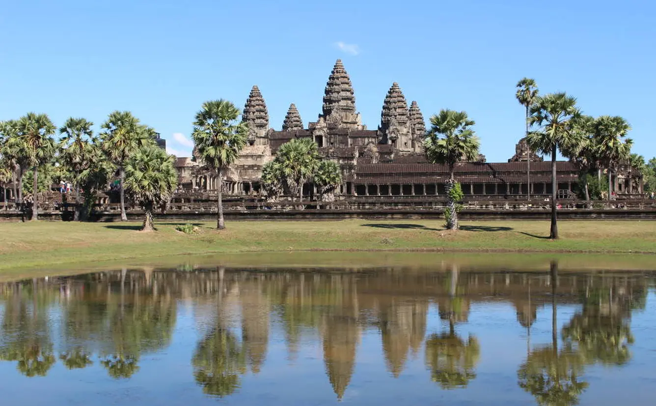 【カンボジア観光スポット紹介】人気の定番スポットから秘境の遺跡、絶景スポットを厳選のカバー画像