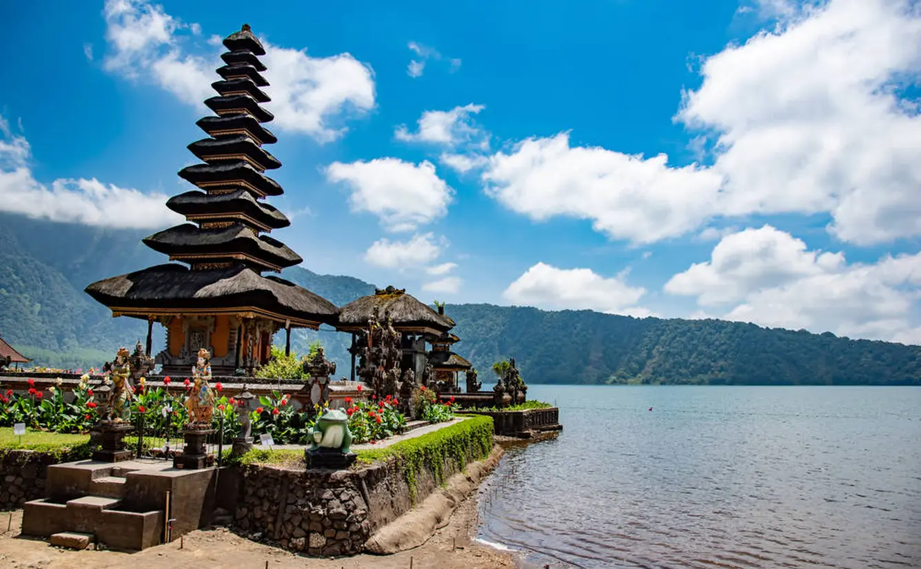 インドネシア観光スポット紹介 人気の定番スポットから人気のビーチ グルメスポット情報 Holiday ホリデー