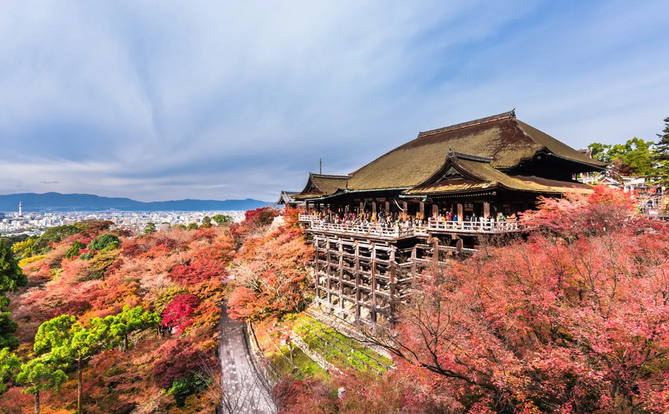京都の見どころ徹底解説 定番の京都グルメや観光エリアの情報が満載 Holiday ホリデー