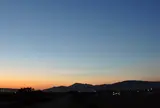 ほぼ日没の伊吹山