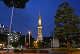 久屋大通と名古屋テレビ塔