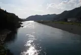 長良川も近い