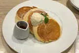 幸せのパンケーキ ウミカジテラス 沖縄店