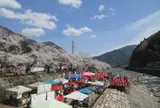 智頭河畔