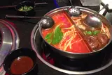 火鍋も焼肉もハーゲンダッツも食べ放題！！天外天精致麻辣火鍋