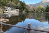 金鱗湖