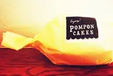 POMPON CAKES