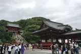 鶴岡八幡宮