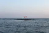 旧・遠見岬神社・海の鳥居
