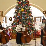 子どもたちの清んだ歌声と音色「クリスマス・ロビーコンサート」オークラアクトシティホテルで開催