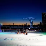本物の氷を使用した「Sea Side アイススケートリンク」がららぽーと豊洲にオープン！