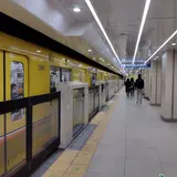外苑前駅