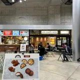 UPLIGHT CAFE (アップライトカフェ)