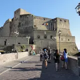 Castel dell'Ovo（卵城）