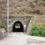 軽乗用車しか通れないトンネル