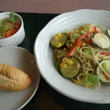 洋食処 トレモロ