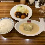 新宿アカシア