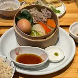 お食事処 極楽亭