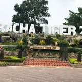 Sriracha Tiger Zoo（シーラチャ・タイガー・ズー）