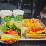SHAKE SHACK（シェイクシャック） 東京国際フォーラム店
