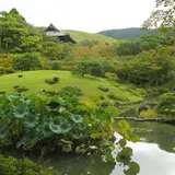依水園