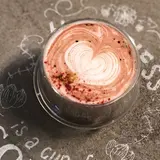 エッセンス カフェ （essence cafe）