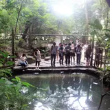 鏡の池（八重垣神社）