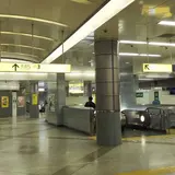 六本木一丁目駅