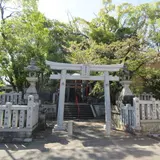 忍陵（しのぶがおか）神社