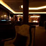 メインバー・夜間飛行