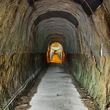 手掘り中山隧道