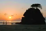 稲佐の浜 弁天島