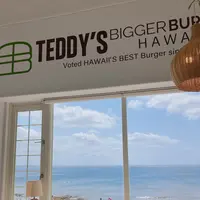TEDDY'S BIGGER BURGERS OKINAWA CHATAN テディーズビガーバーガー沖縄北谷の写真・動画_image_423434