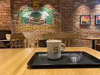 5 CROSSTIES COFFEE エキュートエディション横浜店の写真・動画_image_431206