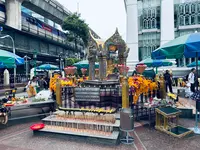 Phra Phrom／Erawan Shrine（プラ・プロム／エラワン廟）の写真・動画_image_692647